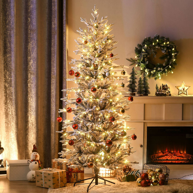 Arbre de Noël artificiel haut 6 pi avec 636 branches floquées par la neige, 250 lumières claires jaunes chaudes, ouverture automatique, ampoule supplémentaire