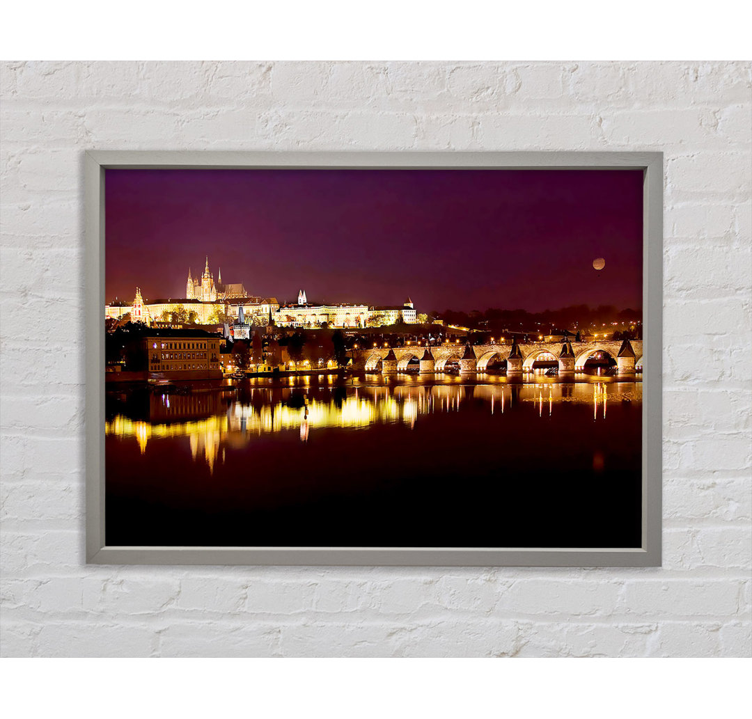 Purple City Reflections - Einzelner Bilderrahmen Kunstdrucke auf Leinwand