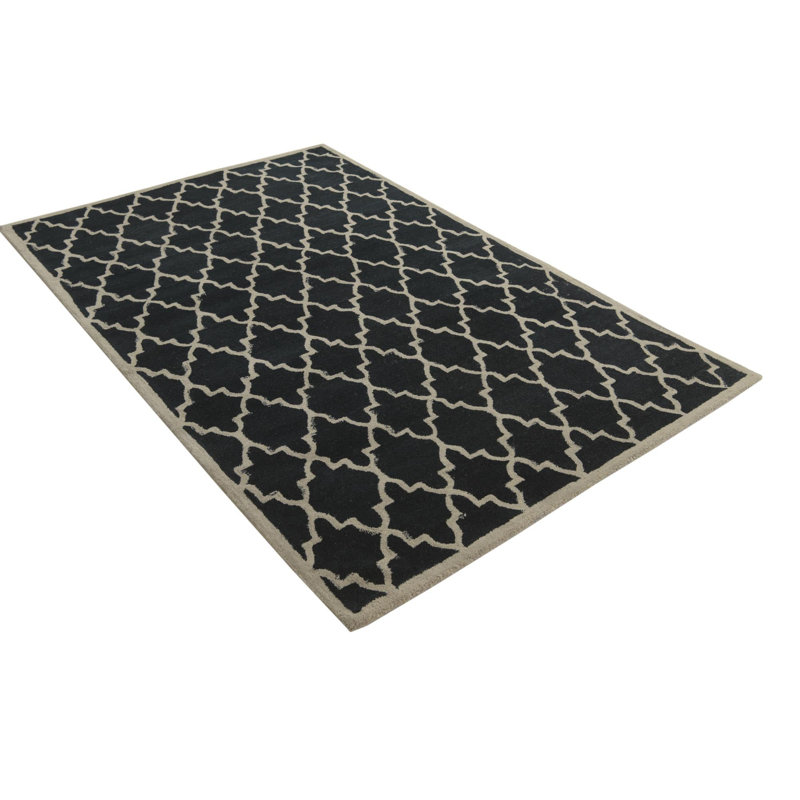 Tapis noir Otto