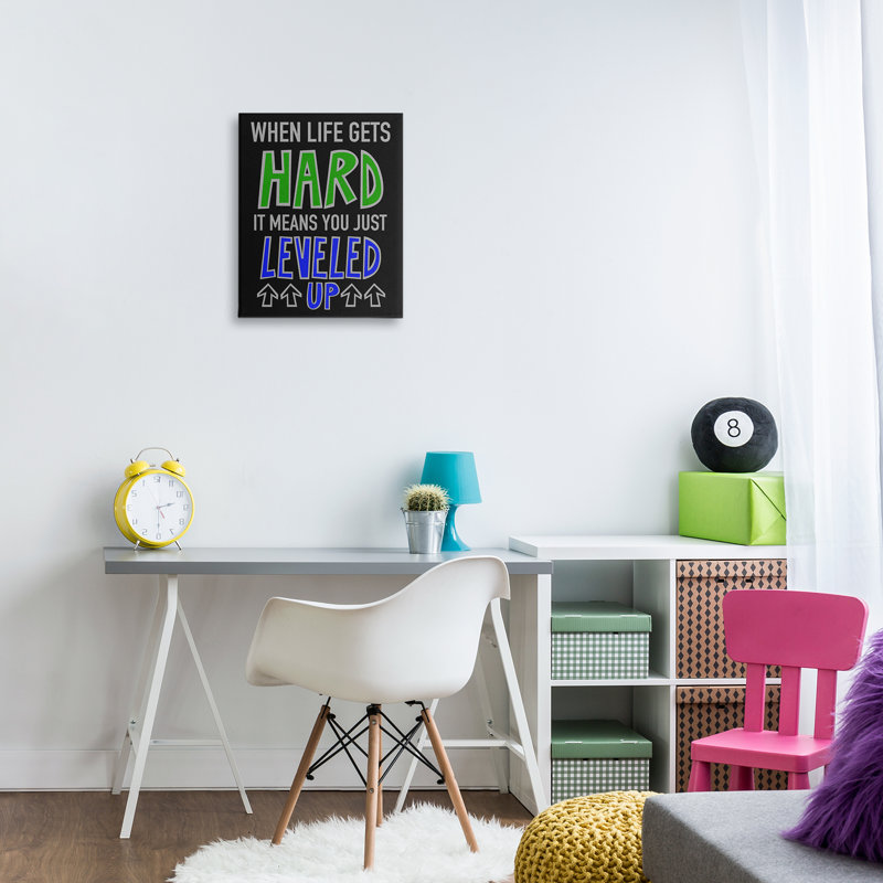 Art mural sur toile "Leveled Up in Life" par Marcus Prime, H 20 po x l 16 po