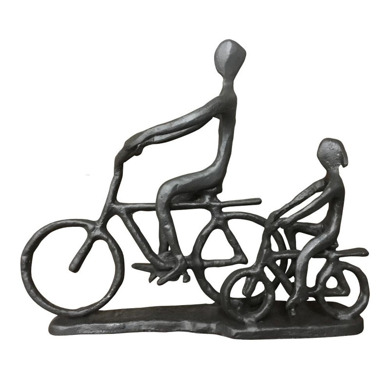 Figurines & Sculptures