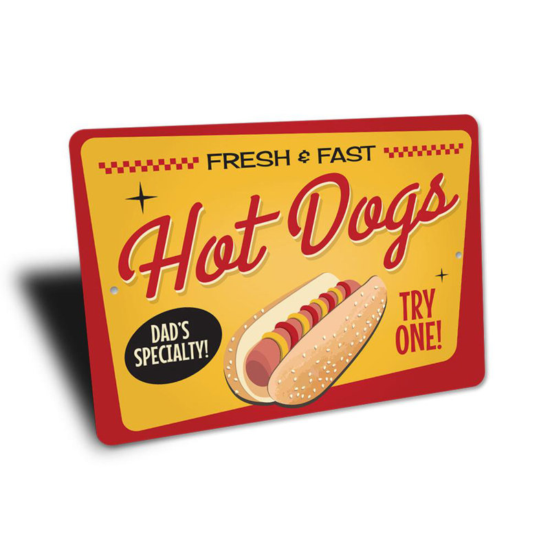 Plaque en aluminium «Dad's Specialty Hot Dogs», H 12 po x l 18 po x P 0,06 po