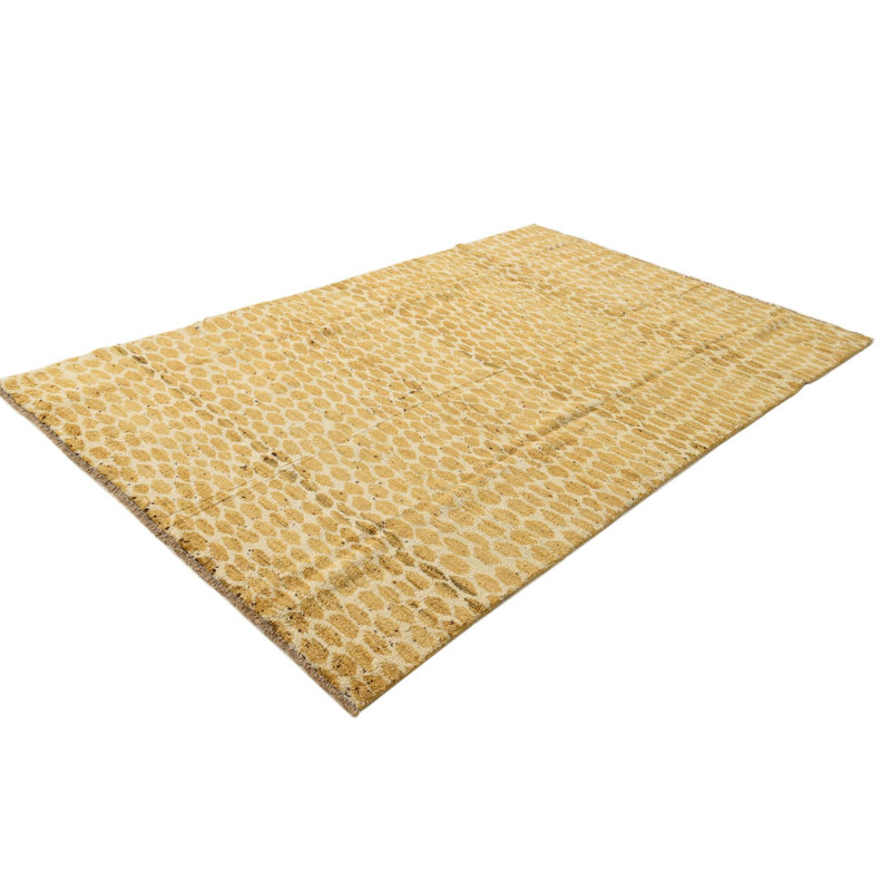 Iniguez Yellow Rug