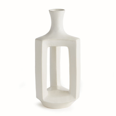 Sonya Handmade Clay Table Vase