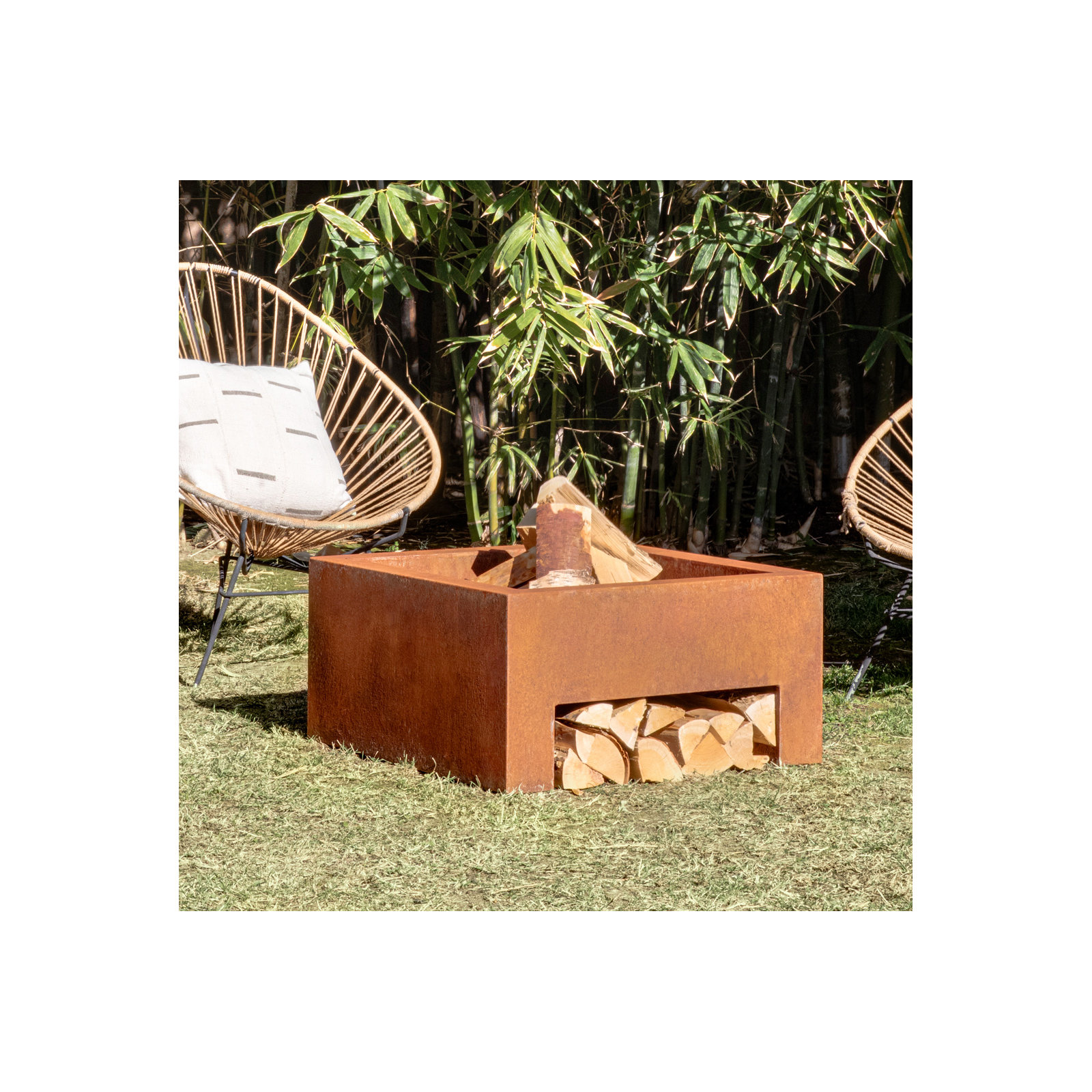 Outdoor Square Fire Pit, Rust