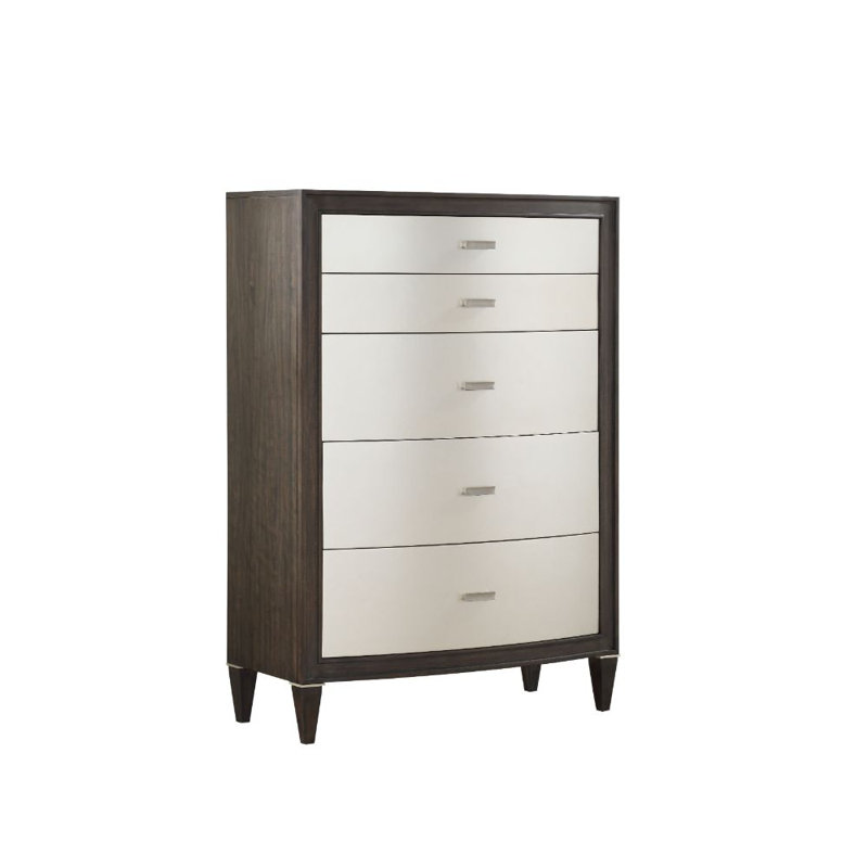 Commode à cinq tiroirs