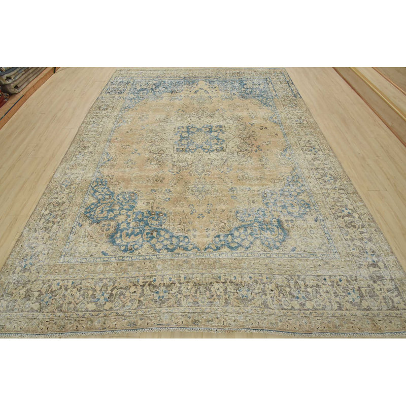 Tapis unique 9 pi 4 po x 12 pi 3 po Flokart