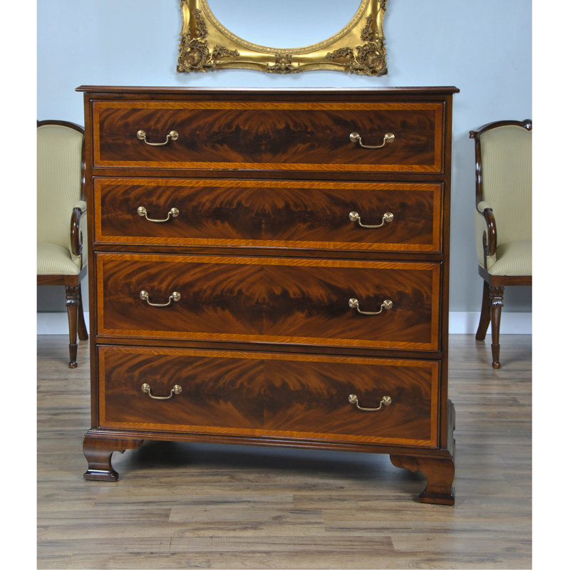 Commode à bandes acajou