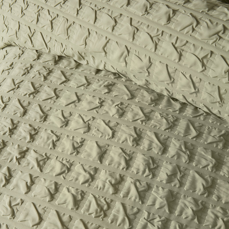 Embossed Grid Polyester Geometric Duvet Cover Set, Single Bed (140 x200 cm)
