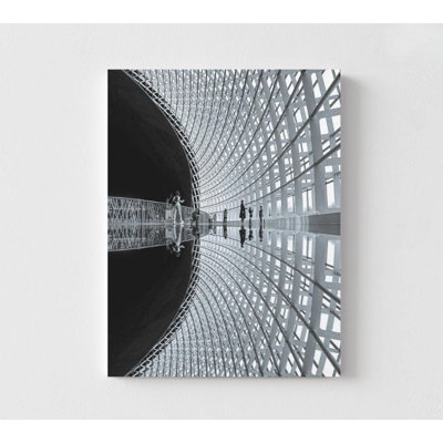 Symmetry in Motion - Photographie architecturale