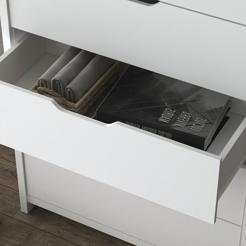 Brogan 5 Drawer 31.5'' W Dresser, Matt White
