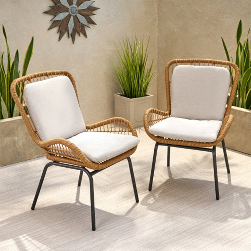 Chaise de patio avec coussins Mccaskill (ensemble de 2), Crème / brun clair