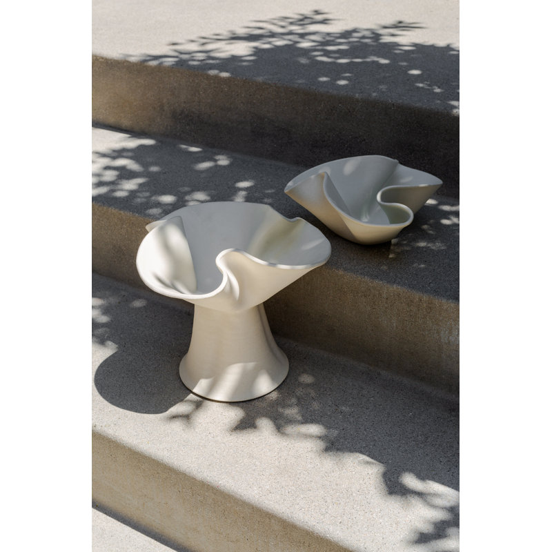 Eloise Bowl, Raw Noir