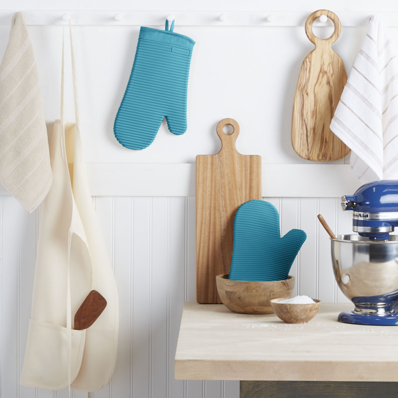 KitchenAid Ribbed Soft Silicone Oven Mitt, Light Blue