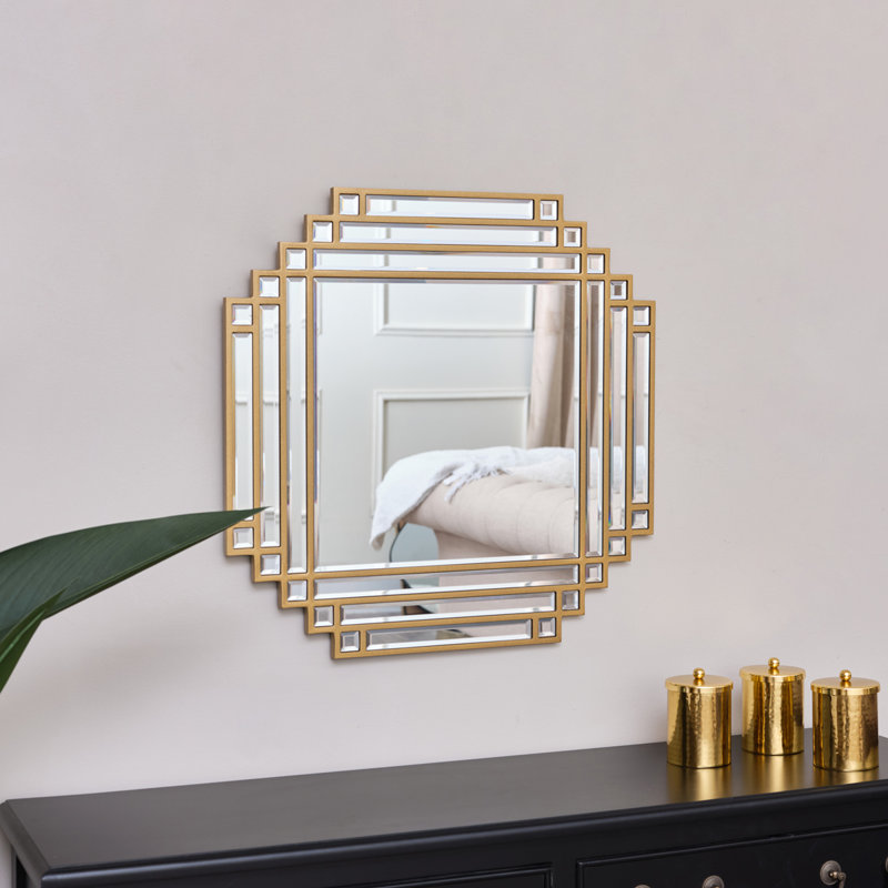 Isabeth Metal Wall Mirror, Gold