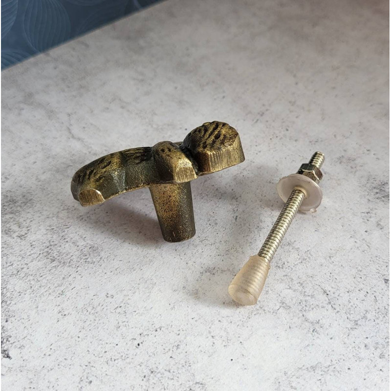 Antique Bronze Large Squirrel Knob