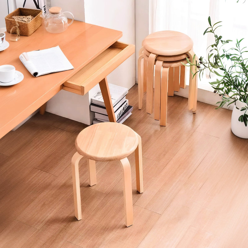 De 4 tabourets gigognes empilables sans dossier de 18 po, coussinets en feutre pour salles de classe, espaces de salle à manger et de cuisine convenables