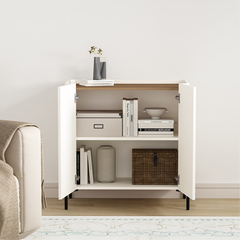 Armoire décorative en érable et blanc cassé