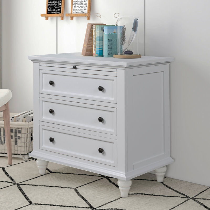 Gordonsville Accent Chest, White
