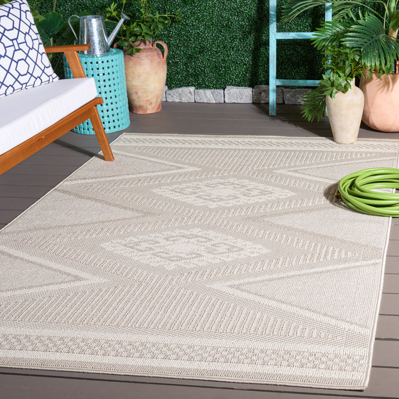 Fein 600 Performance Geometric Rug, Rectangle 5'3" x 7'6"