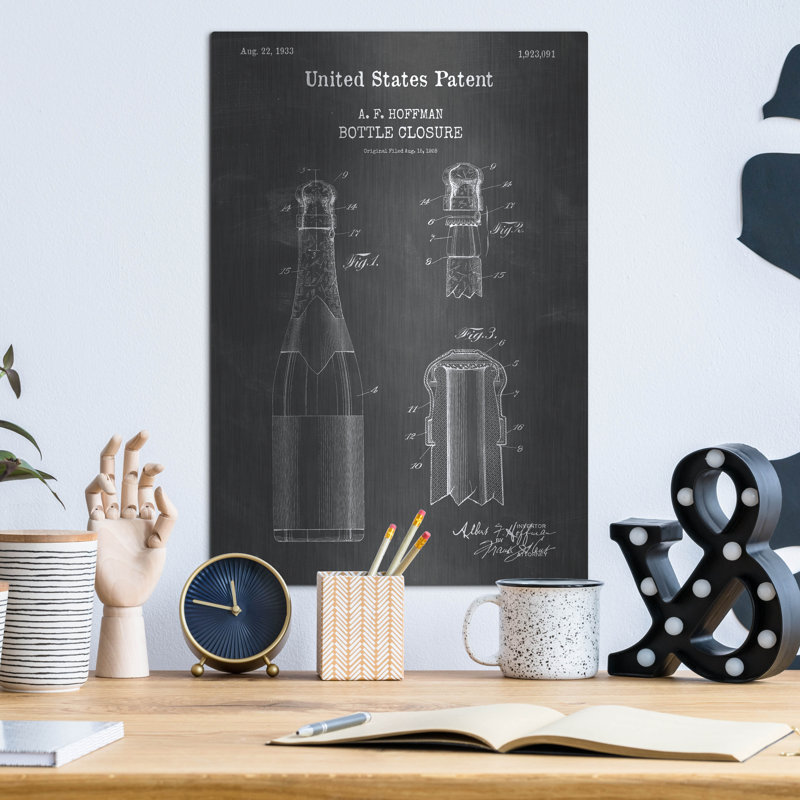 «Bottle Closure Blueprint Vernis Tableau», par Patents, H 16 po x l 12 po
