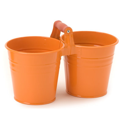Kilroot Metal Pot Planter