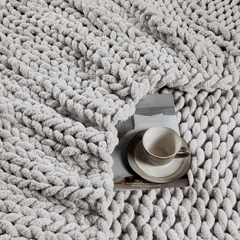 Jeté moelleux en chenille Kathy Ireland, Gris clair