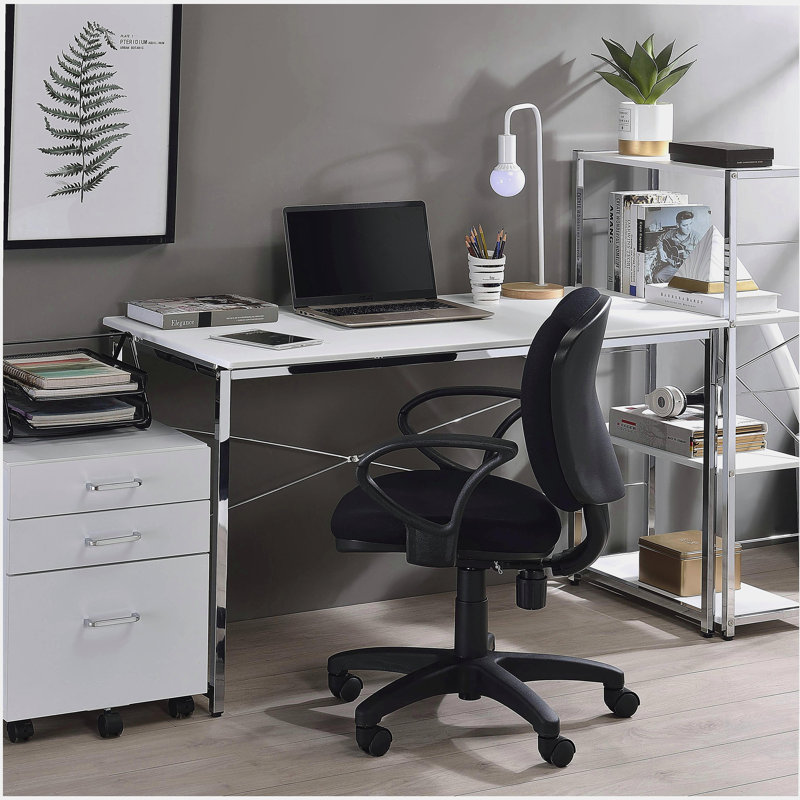 Bureau d'écriture blanc et chrome