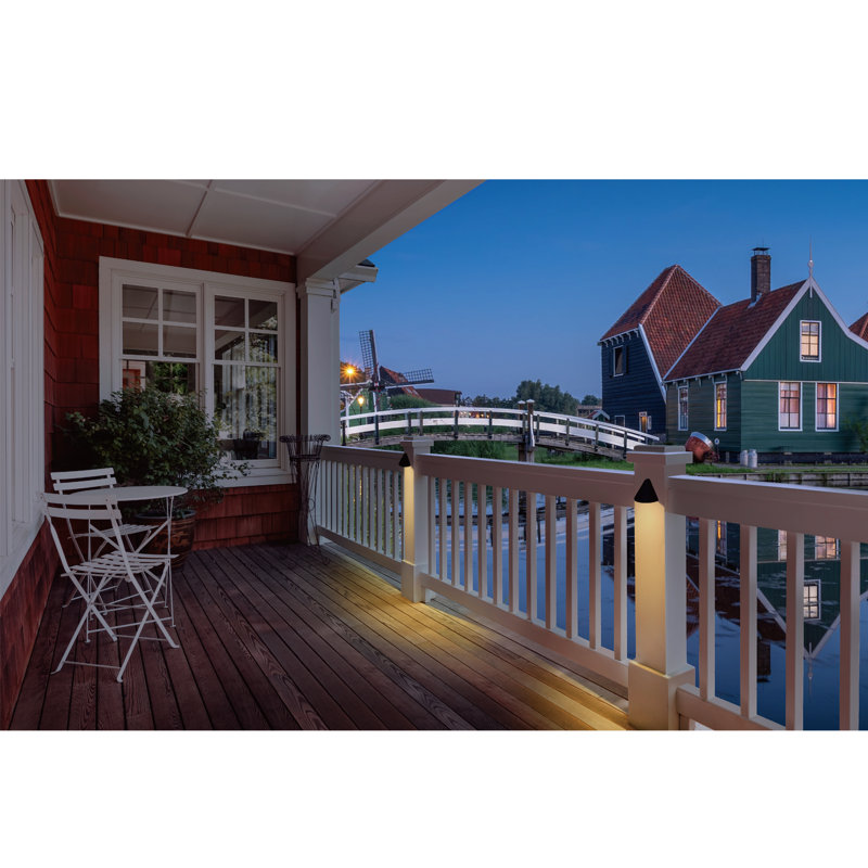 Low Voltage Integrated LED Deck Light Pack