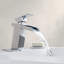 Robinet de salle de bain en acier inoxydable à poignée simple avec cascade Waterfall-103539554