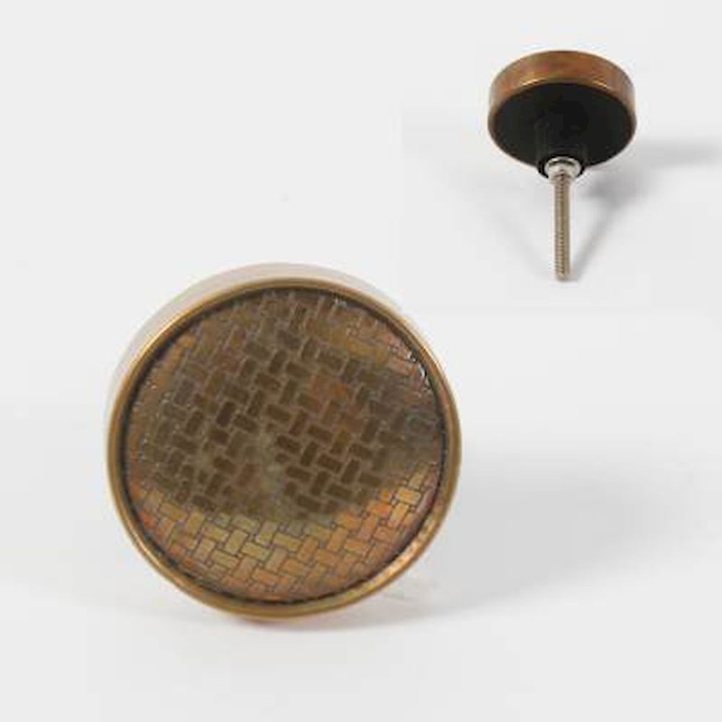 Bouton de porte surdimensionné