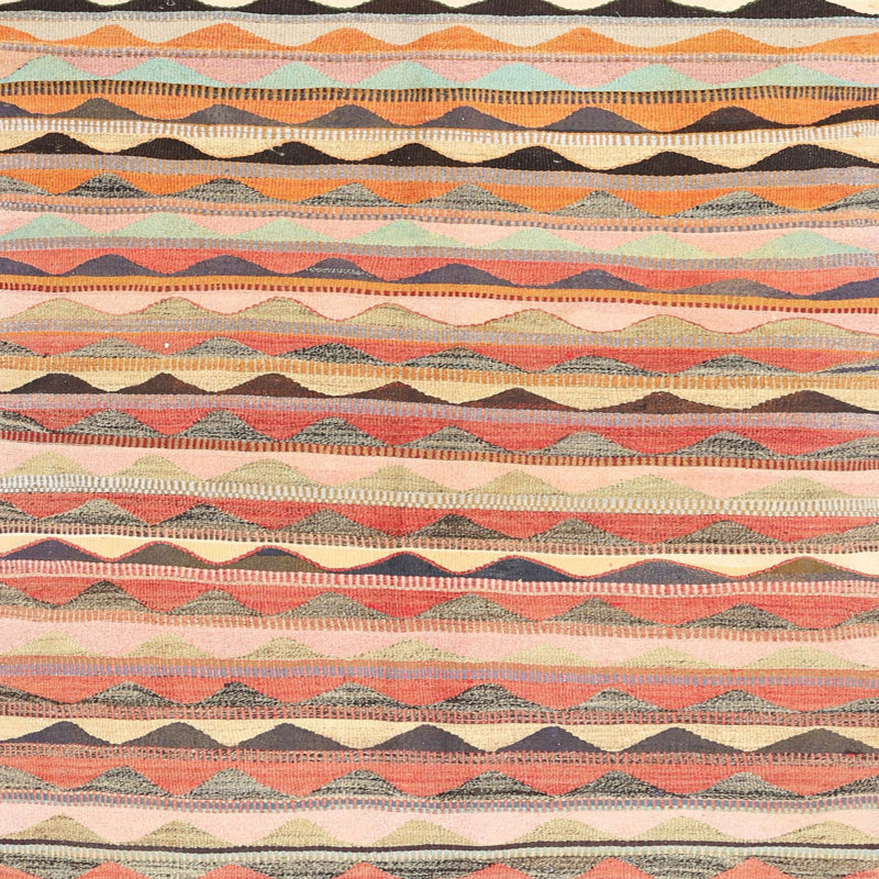 Tapis contemporain gris / rouge / vert, Carré 6 pi