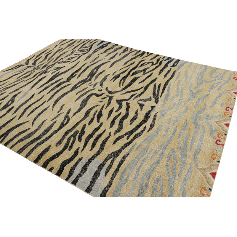 Distressed Homage Geometric Area Rug, Rectangle 10' x 14'
