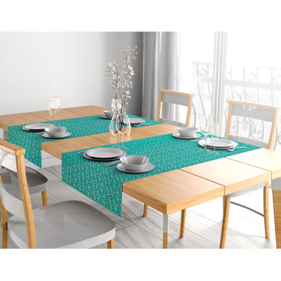 Chemin de table Lasher
