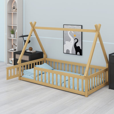 Lit de plancher pour enfants avec garde-corps et porte de jeu