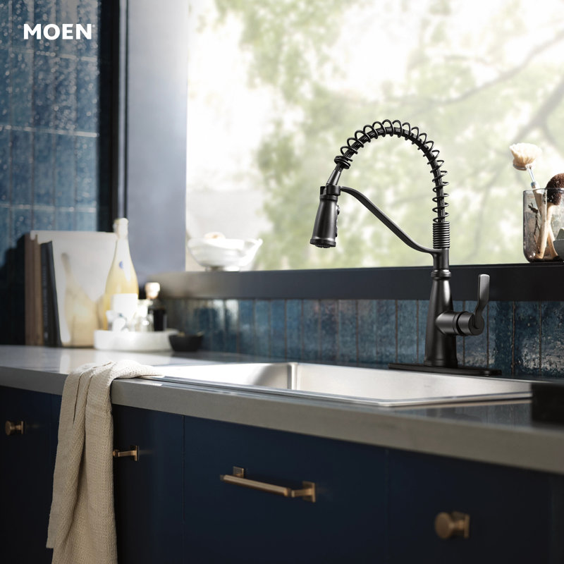 MOEN Nolia Single-Handle Pre-Rinse Spring Pulldown Sprayer Kitchen Faucet with Power Boost in Matte Black, Matte Black 