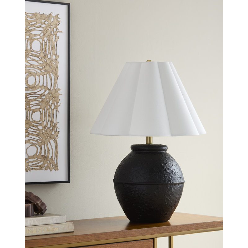 Katsuo Table Lamp, Black