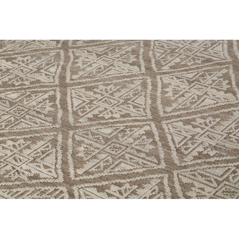 Tapis Kedric, Rectangle 9 pi 6 po x 13 pi 6 po