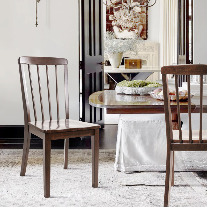 Chaise en bois massif à dossier en lattes avec finition espresso