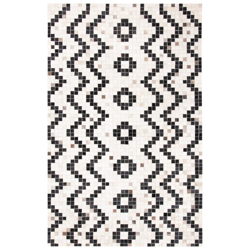 Sebeka Hand Woven Leather/Felted Cloth Chevron Rug in Ivory/Black, Rectangle 5' x 8'