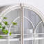 Blanc massif + vitrines en bois manufacturé