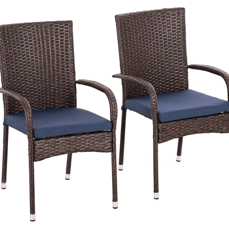 Chaises de patio avec coussins, pour 2 personnes et pour l'extérieur. Crème / blanc Pe. Empilable pour économiser de l'espace. L 22 po x P 23,5 po x H 37,5 po. Capacité et plateau de 264 lb. Eau. Empilable.