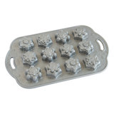 Nordic Ware Frosty Flakes Bites Pan