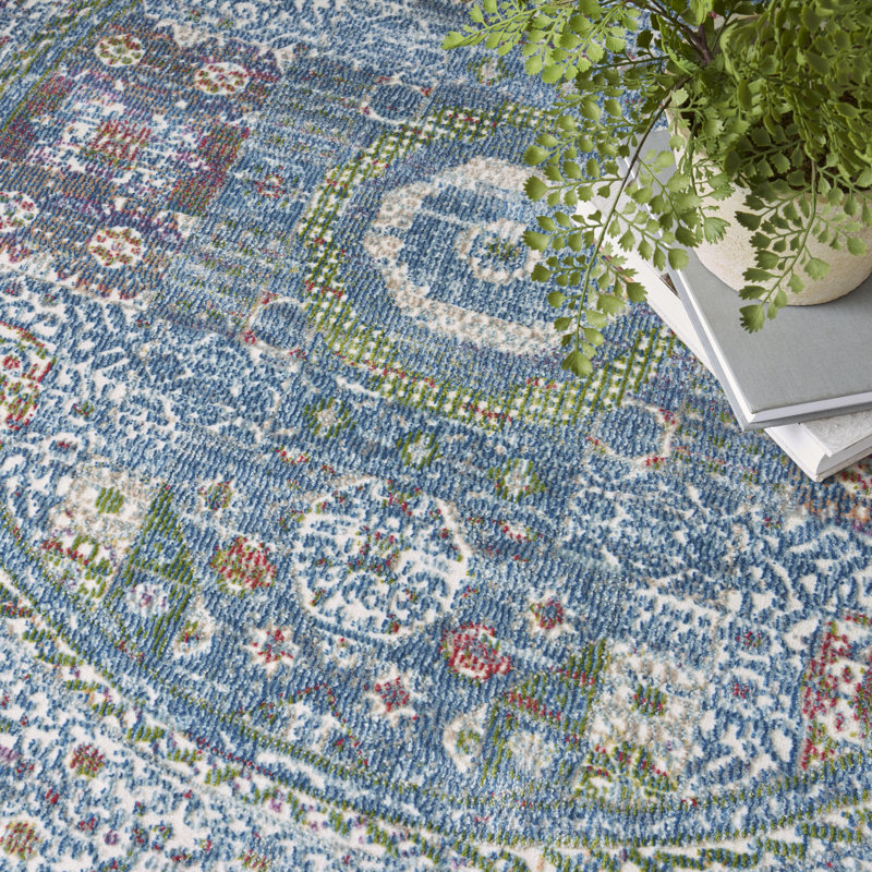 Area Rug, Round 4'