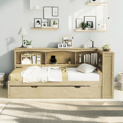 Lit de jour en bois avec couchette, armoires de rangement et ports USB
