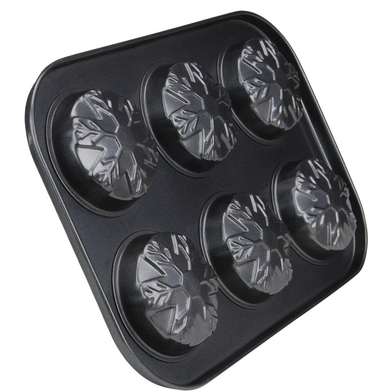 10" Gray Metal Snowflake Baking Pan
