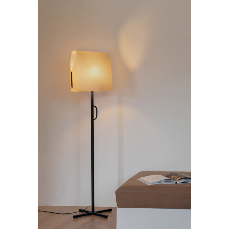 Luang Floor Lamp, Camel