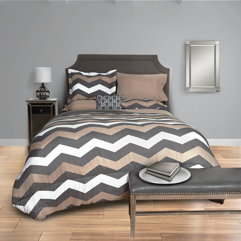 Chevron Rustic Chevron / Zig Zag Comforter Set, Twin XL, Taupe/Gray/White