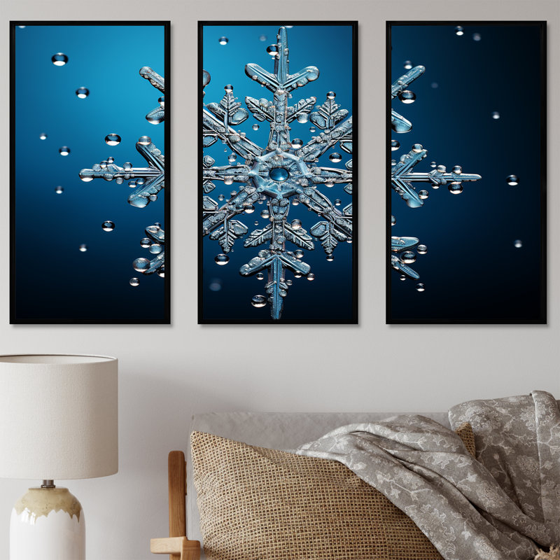 «Blue Snowflake Holiday II - Winter Landscape», art mural, Cadre flottant noir, H 32 po x l 48 po x P 1 po