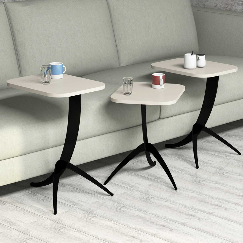 Tables gigognes 3 pieds Trigg, Crème